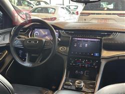 جیپ گراند شیرۆکی